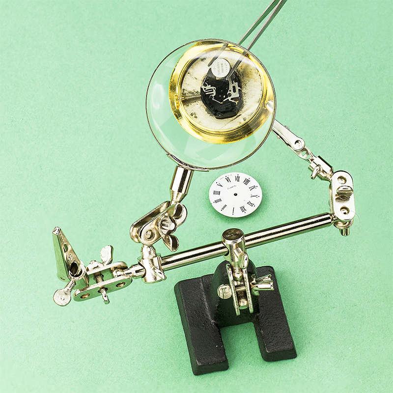 Exquisite Welding Third Hand Help Stand Iron Magnifying Tool Hand Magnifying Glass Holder