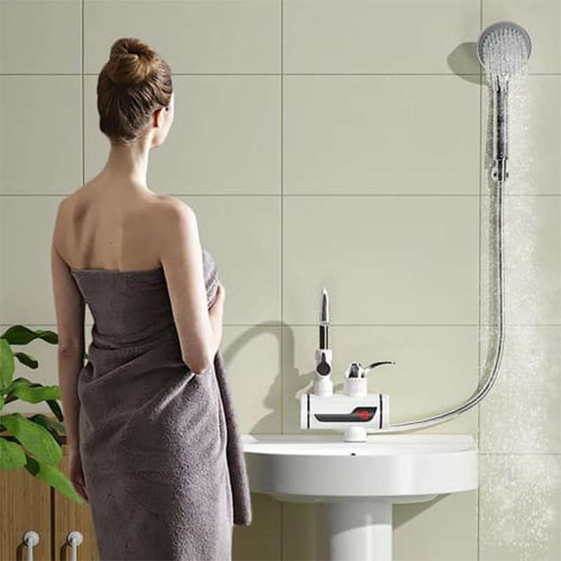 Convenient 110V Instant Electric Water Heater Kitchen Bathroom Digital Display Electric Faucet Jg-02
