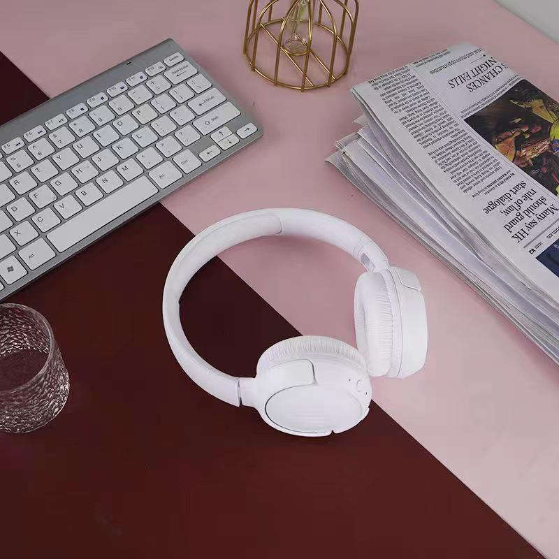 JBL Wireless On-ear Headphones, Over-ear JBL BluetoothHeadphones, Foldable JBL Bluetooth Headphones