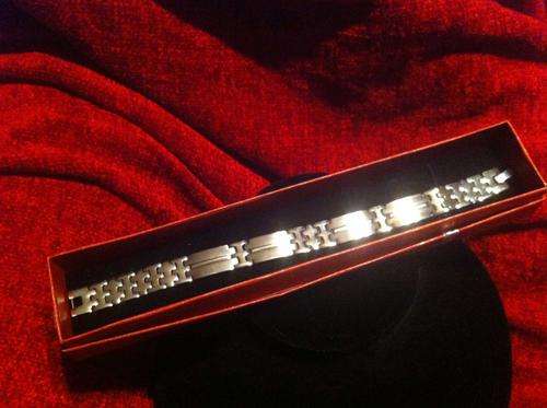 STAINLESS STEEL STAMPED  BRACELET + FREE GIFT