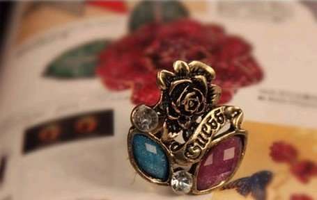 Vintage Guess Ring