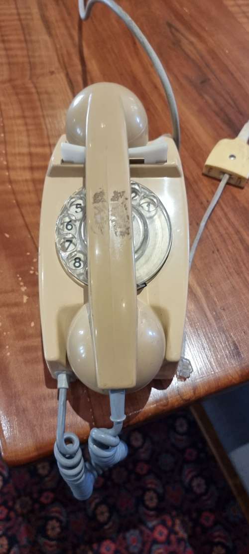 old rotary telephone