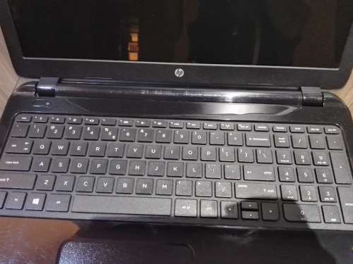 HP 15 ** INTEL I3  **500GB** 2GB GRAPHICS** HDMI PORT