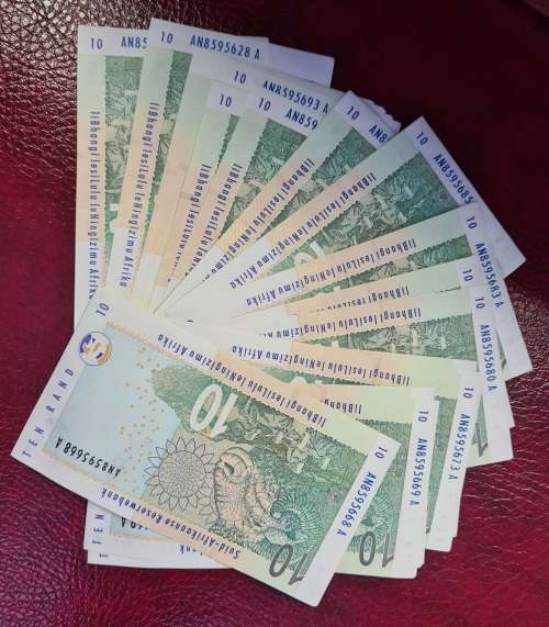 MBOWENI 1st ISSUE R10 x 25 BANKNOTES MAINLY IN NUMERICAL ORDER -UNC