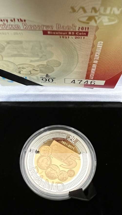 RSA 2011 90th ANNIV OF RESERVE BANK SILVER CROWN  -BI-METAL R5