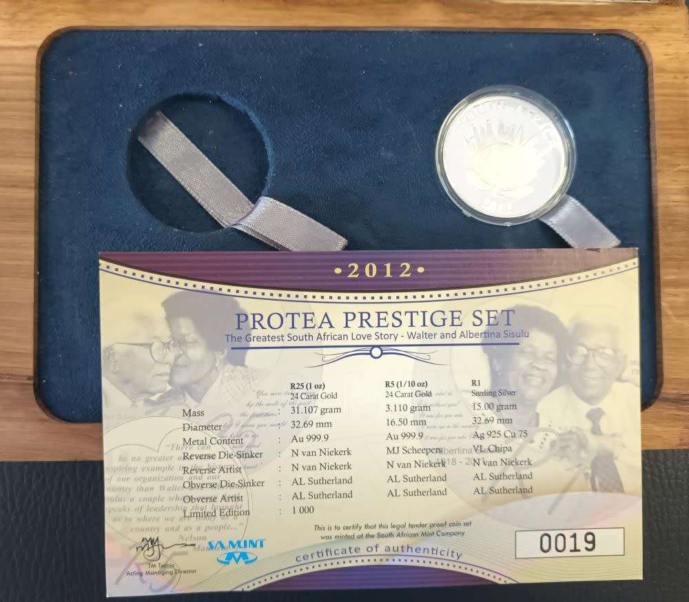 2012 Protea Prestige Set - Walter & Albertina Sisulu - No Gold