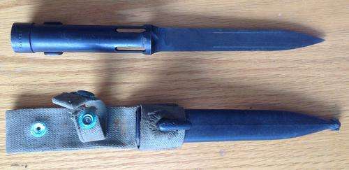 SADF R1 BAYONET WITH PLASTIC SCABART & FROG