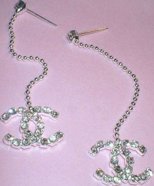 WHITE GOLD WHITE LOGO DROPS-PRISTINE LIQUIDATION STOCK