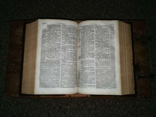 1702 Dutch Bible