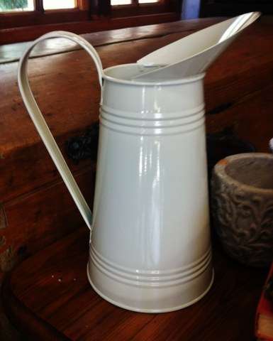 - Vintage Enamel Jug -