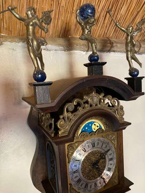 Zandaam Wall Clock