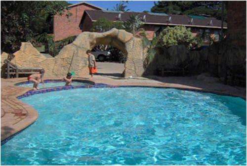 Sandy Place 08-11-2024 - 11-03-2024 Weekend in a  6 sleeper (3 nights-6sleeper)