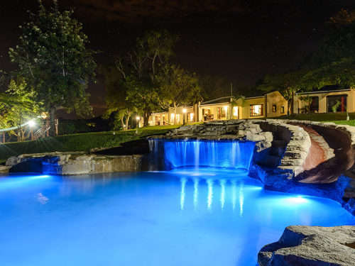 Hazeyview Cabanas 22/03/2021 - 26/03/2021 2 Bedroom 6 sleeper (4nights-6sleeper)