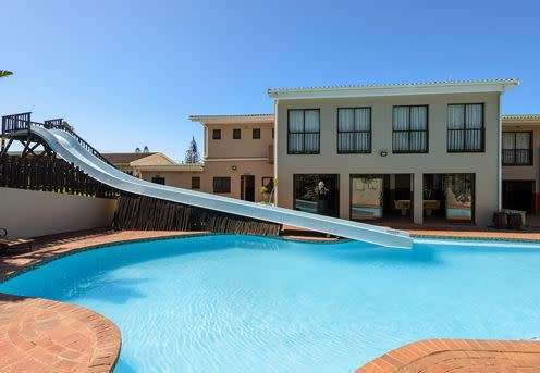 Suntide Beach Club 22-08-2022 - 26-08-2022 (4 nights-4 sleeper)