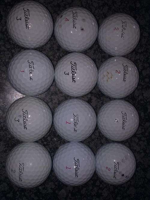 12 Pro V Golf Balls