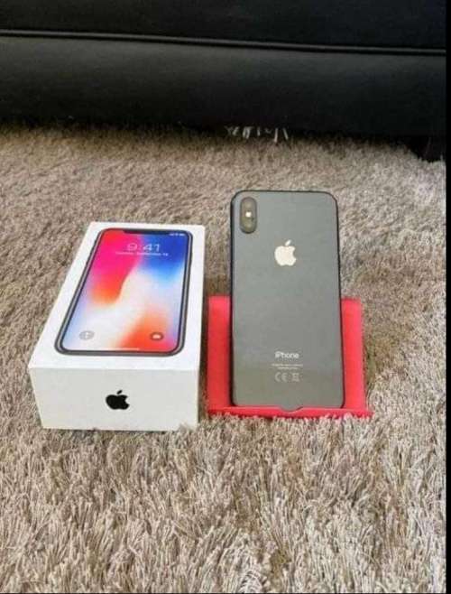 AWESOME DEAL||IPHONE XS MAX 256G||LIKE NEW, CLEAN WITH BOX
