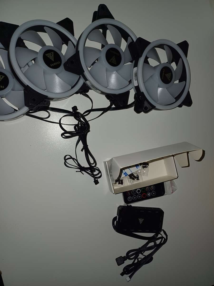 4 x 120mm Gamdias AEOLUS M2 RGB Fans