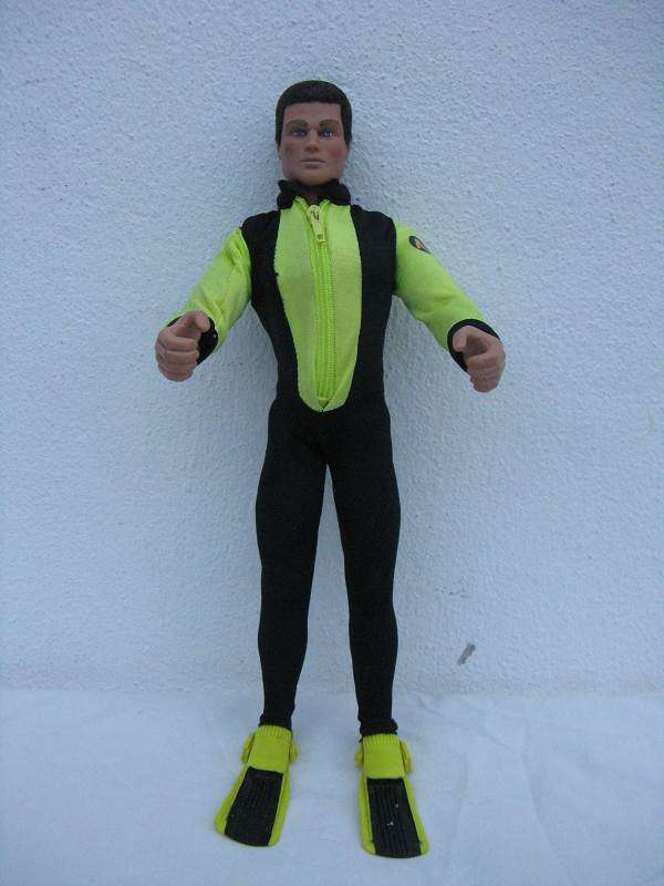 ACTION MAN ACTION FIGURE. L 30cm.