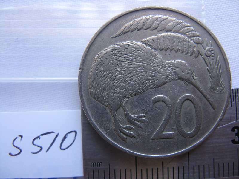 NEW ZEALAND QEII 20c 1967.