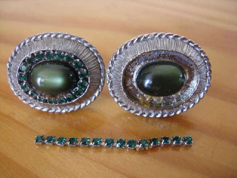 VINTAGE PAIR OF CUFF LINKS. L 2.5cm.