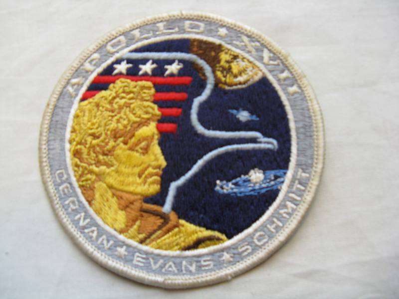 VINTAGE APOLLO XVII, CERNAN, EVANS, SCHMITT PATCH. DIAMETER=10.2cm.