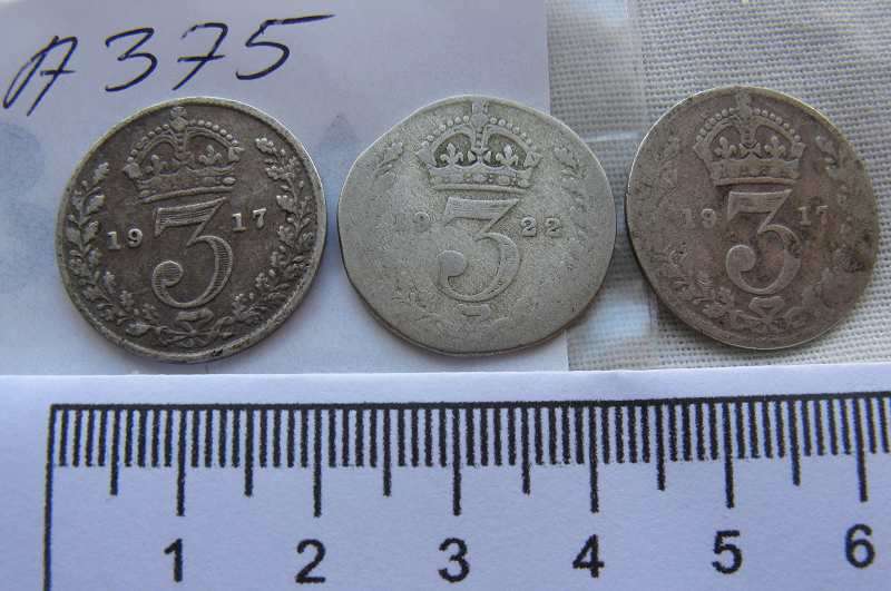GREAT BRITAIN 3 PENCE COMBO. 3 UNITS. 2 x 1917 & 1 x 1922.