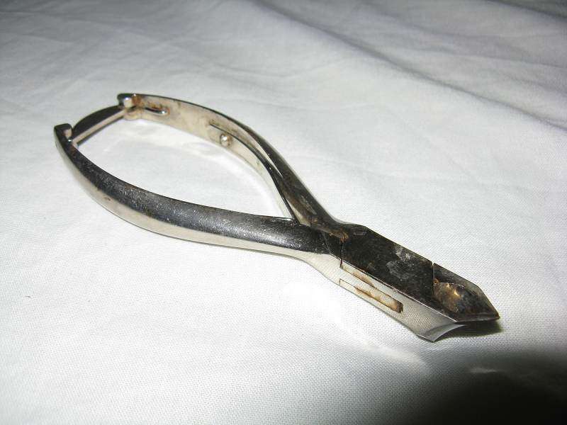 VINTAGE SOLINGEN GERMANY NAIL CLIPPERS. WEIGHT=+/-80g. L 13.5cm.