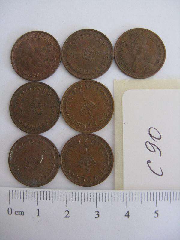 GB HALF PENNY COMBO. 7 UNITS. 5 x 1971, 1 x 1973/80.