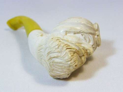 Vintage hand carved Meerschaum pipe - as per photo