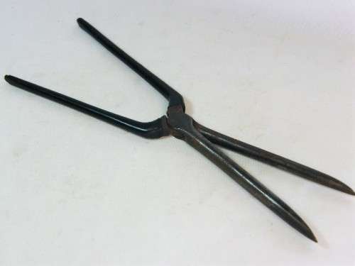 Antique hair curling tongs - as per photo