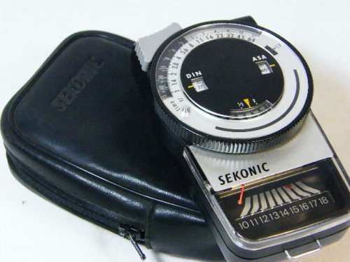 Sekonic multi-lumi L-248 light meter - needs battery - as per photo