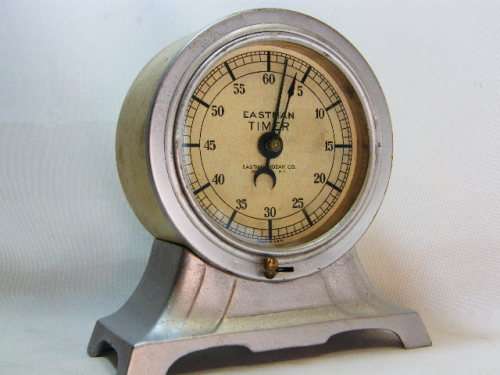 Vintage Eastman Kodak 60 minutes dark room timer - working - as per photo