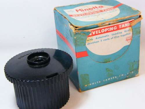 Vintage Minolta 16 developing tank for 16mm films in original box - as per photo