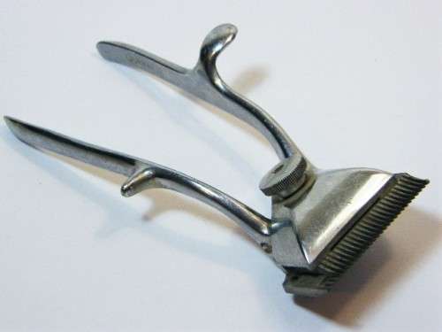 Vintage Burman manual hair clipper