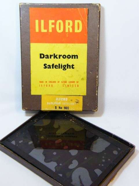 Vintage Ilford darkroom safelight lens in box - S no 902