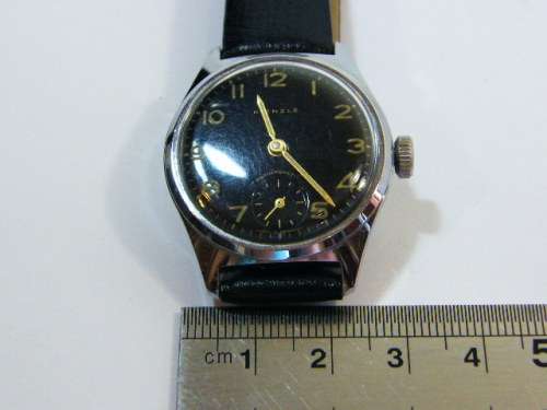Vintage Kienzle manual wind unisex watch with black dial - working