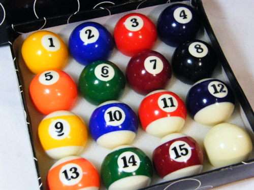 Spalding Billiards pool ball set
