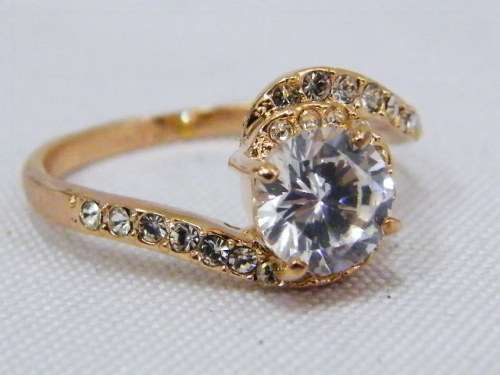 18kt Rolled gold plated ring with cubic zirconias - @ CRAZY R1 start