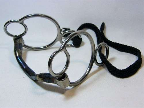 Bombers 130mm horse bit - happy tongue cheekpiece