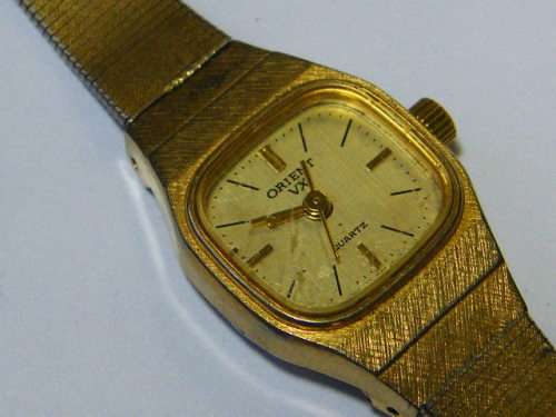 Vintage Orient VX quartz ladies fashion watch