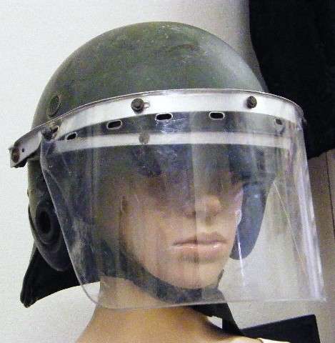 Old SA Army riot helmet