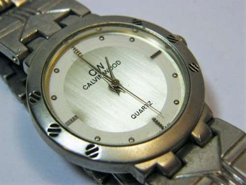 Calvin Wood Quartz ladies fashion watch
