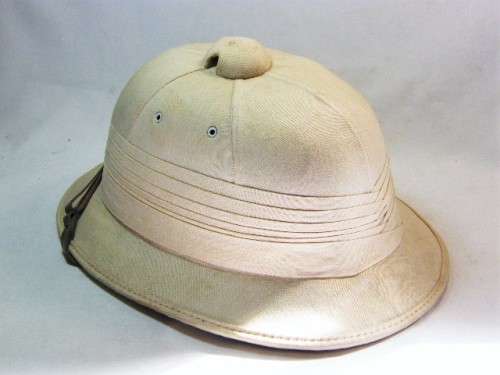 WW2 Tropical Pith helmet - no insignia - size 6 7/8