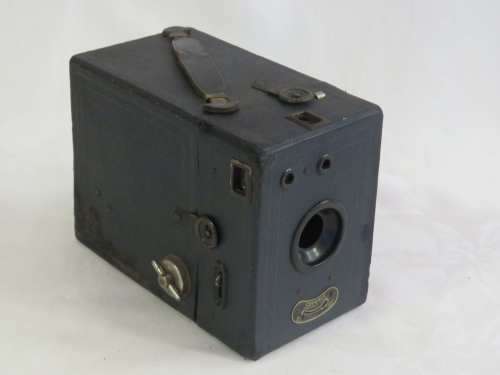 Vintage Coronet portrait lens box camera - Water damage