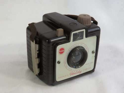 Kodak Eastman Brownie Holiday camera with Dakon lens