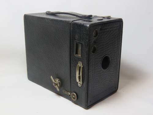 Antique Kodak No.2A Brownie camera model B box camera