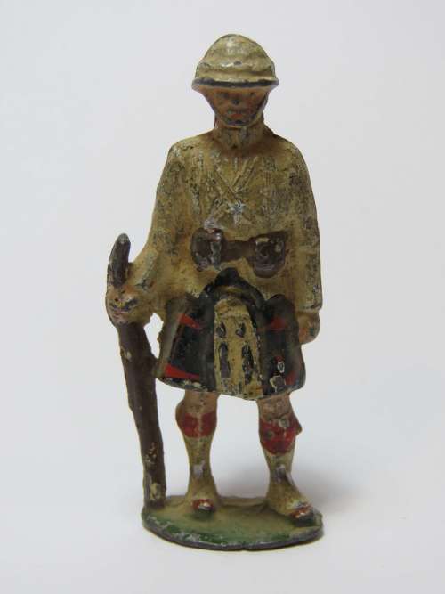 Vintage Scottish lead soldier