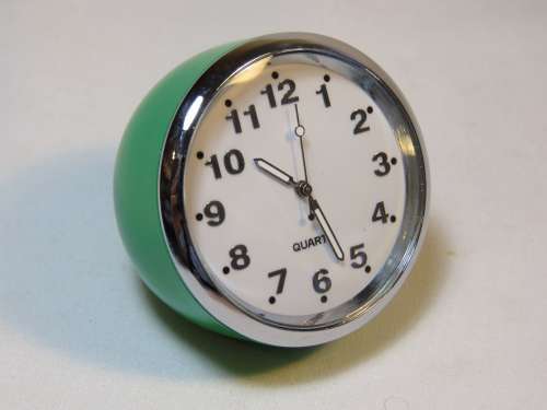 Green Quartz desk clock