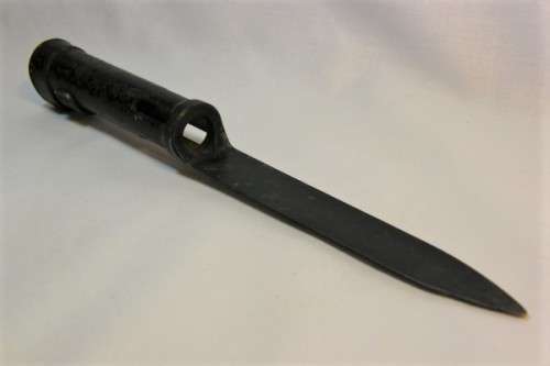 R1 Rifle bayonet - no scabbard