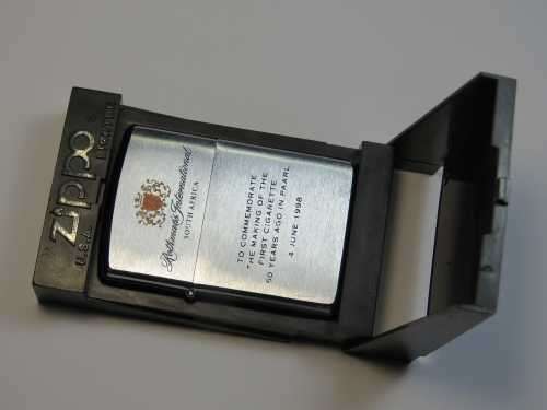 Rothmans International Zippo in case - Some scratches